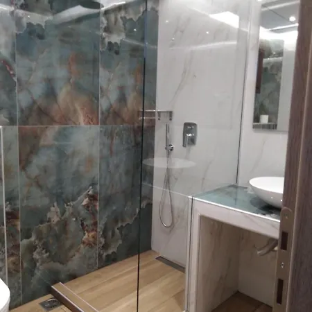 Apartament Aegialis