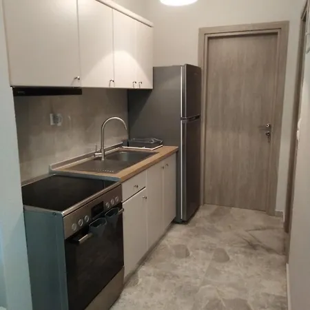Aegialis Apartment *